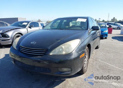 2004 Lexus Es 330 z USA, uszkodzony, nr VIN JTHBA30G945044977